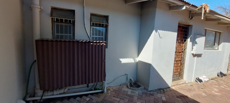 23 Bedroom Property for Sale in Brandwag Free State